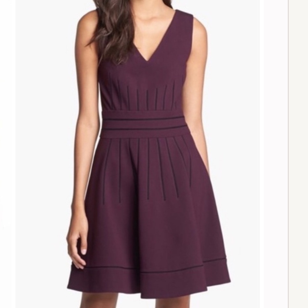 Diane von Furstenburg fit and flare Burgandy georgette dress size 8 stunning